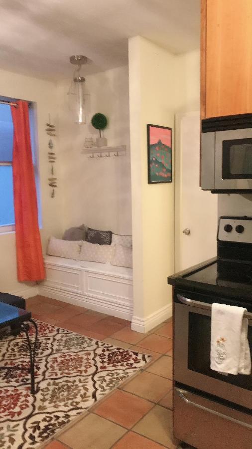 Two Bedroom Two Bath Apartment 2 Block To Beach Miami Beach Rom bilde